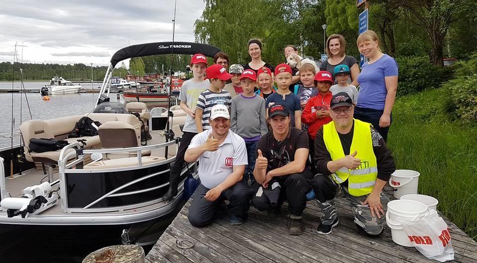 Siika ja Harri projekti, heinä-elokuu 2017 Kolme 3h kalastustapahtumaa peräkkäisinä viikkoina 7-11 vuotiaille lapsille kalastusharrastuksen edistämiseksi.