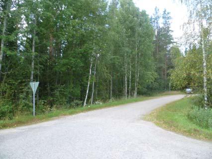 eikä näy kartalla Kaavamerkintä M tarkoittaa maa- ja metsätalousvaltaista aluetta, joka on tarkoitettu pääsääntöisesti maa- ja metsätalouden harjoittamiseen 212 Maanomistus Liittymä etelän suunnasta