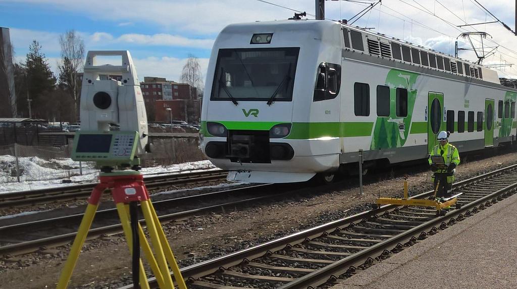 Radan kartoittaminen takymetrimittauksella Julkinen Raidetta kartoitetaan takymetrilla 10 20