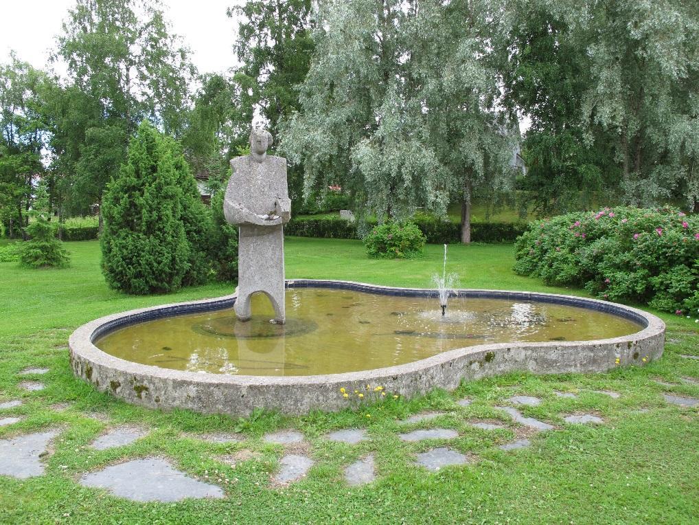 Viialan hautausmaa ja kirkkopuisto YHTEISMUISTOMERKIT Elävän veden lähde 1987 Elävän veden lähde, taiteilija Sirkka Kiviranta 1987.