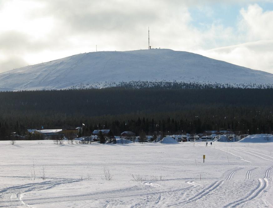 OMAT TURVAVARUSTEET MUKAAN! ILMOITTAUTUMINEN ENSILUMEN LEIRILLE Lähde nyt vastaanottamaan hyvässä seurassa ensilumi!