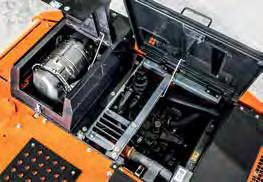 ZX130 6 Luotettavuus on Hitachi-koneiden ykkösvahvuus Vernon Creed, tehtaanjohtaja, MJ Church JATKUVA LUOTETTAVUUS Kaikkien keskiraskaiden Zaxis-6-kaivukoneiden tavoin ZX130 6 on tehty toimimaan