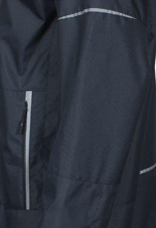 softshell-takki on valmistettu joustavasta polyesteristä, joka mahdollistaa hyvän