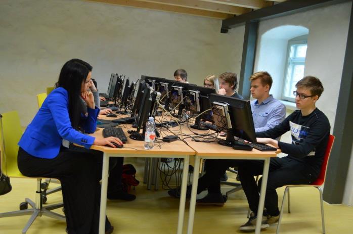 Urve Olesk Nutisport MTÜ Nutisport on loonud interaktiivsete matemaatikaülesannete lahendamise ja võistlemise keskkonna Nuti-Mati.