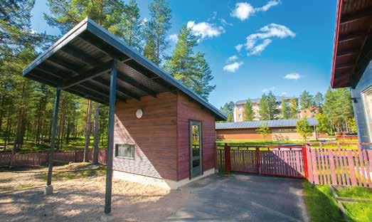 PUUSTA FROM WOOD Julkisivu etelään Facade south Julkisivu itään Facade east Päiväkodin arkkitehtuurissa isommat rakennus massat jakautuvat yhdessä piharakennusten Asemapiirustus ja leikkimökkien