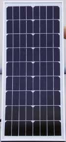 Aurinkopaneelit ja akut Käytä akkupaimenta luonnonvoimalla. Huipputehokkaat DeLaval aurinkopaneelit ylläpitävät ja jatkavat akkupaimenesi käyttöaikaa.
