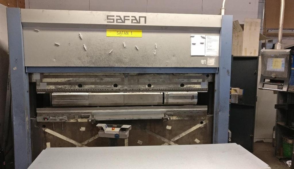 21 Kuva 9. Safan SMK-K 50-2550 TS1 särmäyspuristin, suurin työleveys 2550 mm.