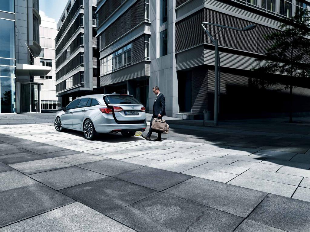 ASTRA HINNASTO Astra tarjoaa kaksi varustelutasoa: hyvin varusteltu Enjoy ja kärkimalli Innovation. Tärkeimmät vakiovarusteet: Astra Enjoy alk.