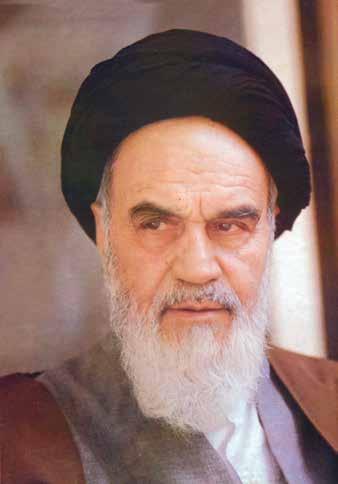 من در اینجا به جوانان عزیز کشورمان به این سرمایه ها و ذخیره های عظیم الهی و به این گل های معطر و نوشکفته جهان اسالم سفارش می کنم که قدر و قیمت