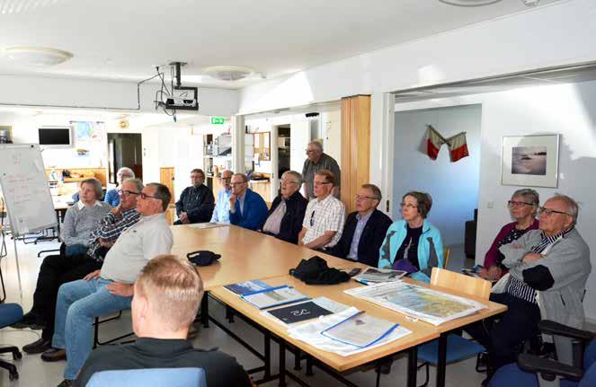 6 POHJANMAAN MAANPUOLUSTAJA Kesäkuu 2018 Merivartiotoiminta tutuksi pohjalaisille maanpuolustajille Vallgrundin vierailulla Vaasan läänin maanpuolustusyhdistyksen tavoitteena on pitää jäsenistönsä