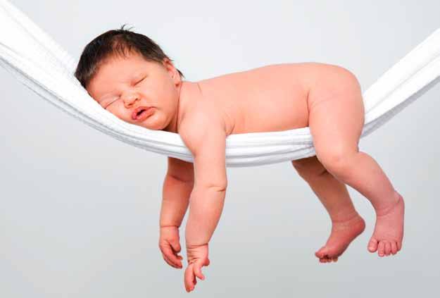 Kuna imikud ei oska rääkida ega laulda, saab uurimist läbi viia vaid aju elektriimpulsse mõõtes. Selle meetodi abil on uuritud juba sadu imikuid.
