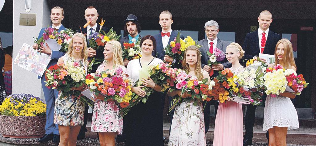 vabariigi presidendi vastuvõtule ning koos keskkooli lõputunnistusega saab ta kuldmedali väärilise tasu aastatepikkuse põhjaliku ja resultatiivse töö eest. Oskas ju Raul-Richard hämmastada 11.