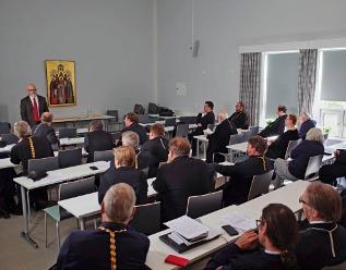 JOENSUU Miten liturgia vaikuttaa elämäämme? Joensuussa vietettiin papiston syyspäiviä.