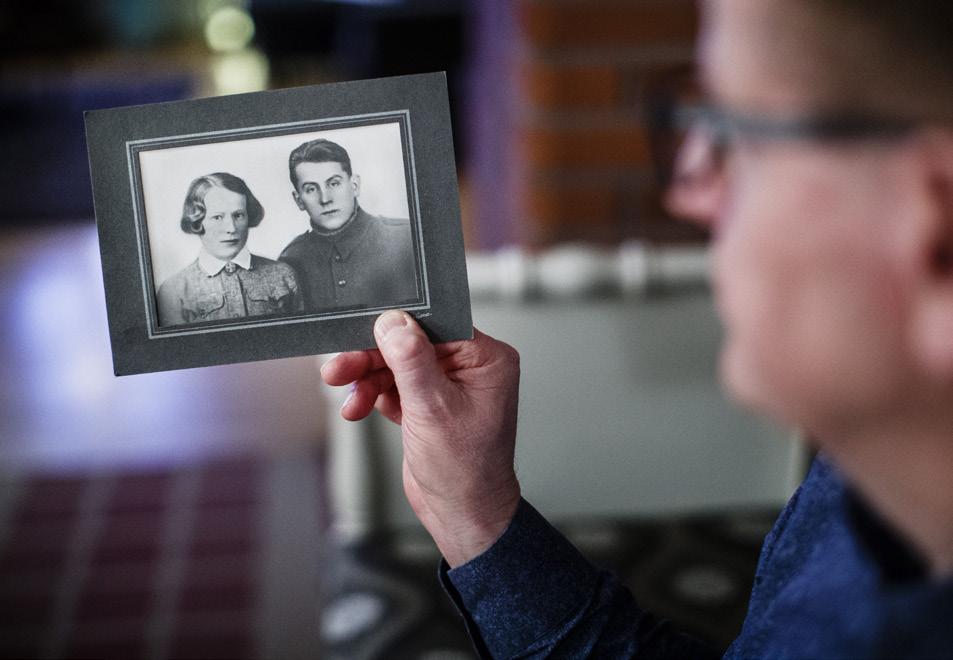Syynä oli tappava tauti, joka vainosi perhettä kotona Rovaniemen maalaiskunnan Tapionharjulla. Sylvi Tapion aviomies Valo Tapio oli sairastunut tuberkuloosiin 1951.