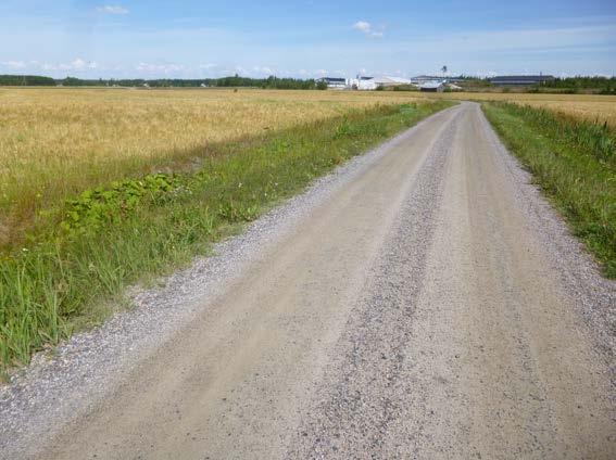 Työpaikat, elinkeinotoiminta Kaava-alueella on teollisuuden (kattotuolitehdas, betonielementtitehdas ja betoniasema) palveluksessa n. 50 henkeä.