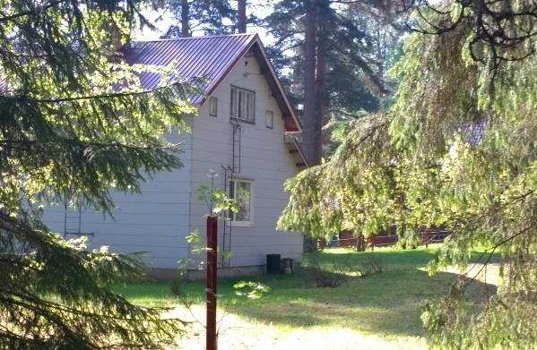 valmiina vesijohto ja viemäri ja koska se sijaitsee