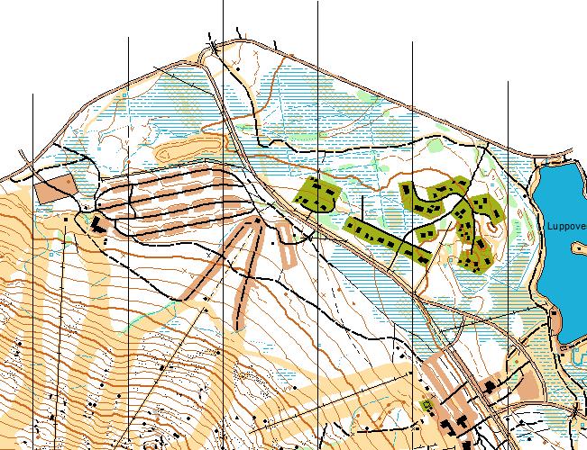 4 WC, Pesut Lauantai: Vessat kilpailukeskuksessa. Pukeutuminen maasto-olosuhteissa, ei pesumahdollisuutta. Sunnuntai: WC:t läheisen luontokeskuksen sisällä.