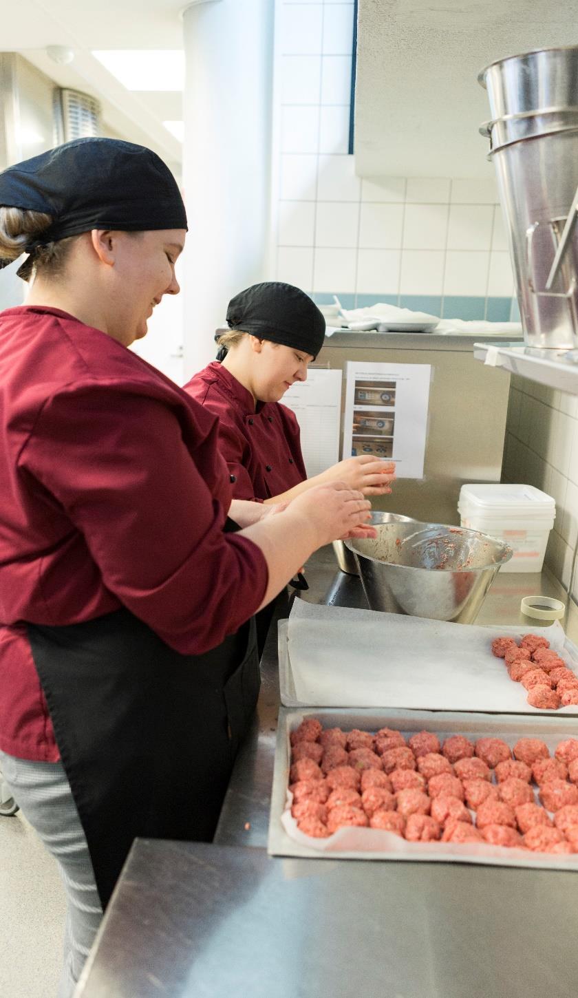 Tulevaisuuden oppiminen ammatillisessa koulutuksessa opiskelijan näkökulmasta Osaamisperusteisuus (hankitaan puuttuva osaaminen) Yksilölliset, joustavat opintopolut, henkilökohtainen osaamisen