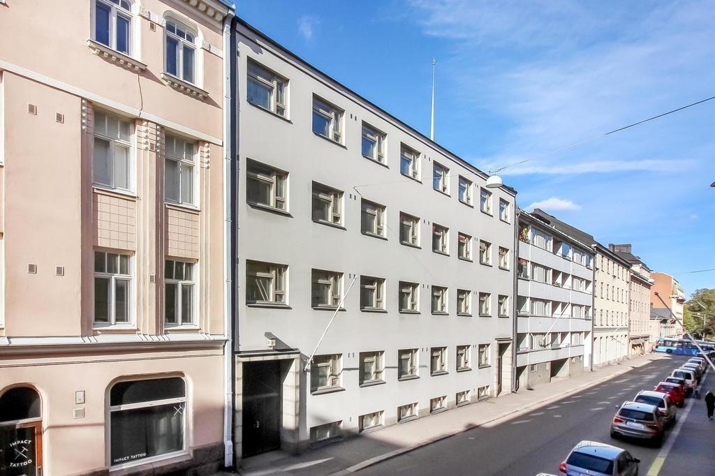 Kerrostalo Helsinki, Punavuori Kohdenumero 632813 1h + kk, 23,0 m² Kov. 1936 Energialuokka E 2018 Mh. 184 000,00 Vh. 184 000,00 Merimiehenkatu 21.