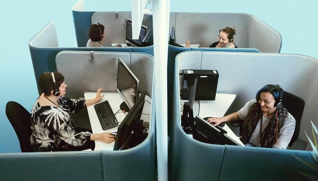 Etähoitopalvelu, hyvinvointia tabletista Etähoitokäynneillä korvataan kotihoidon käyntejä ja etähoitoa tarjotaan myös kotihoidon tukipalveluasiakkaille.