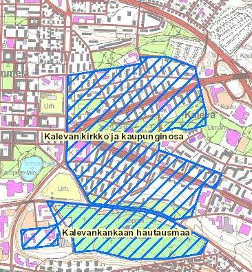 Saukonpuiston koulun tontti rajautuu etelässä Pekolan punatiilisten asuinrakennusten ryhmän tontteihin ja osittain idässä As Oy Koskentien asuinrakennusten ryhmän tonttiin.