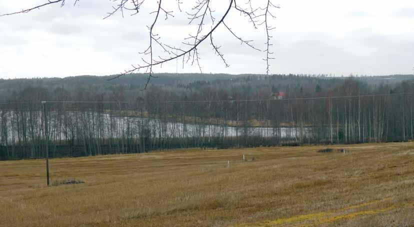 Kuvauspiste 16. Kuva otettu Vanhanpappilantieltä, Kirkonkulman koulun alapuolelta. Vieressä sijaitsee vanha pappila.