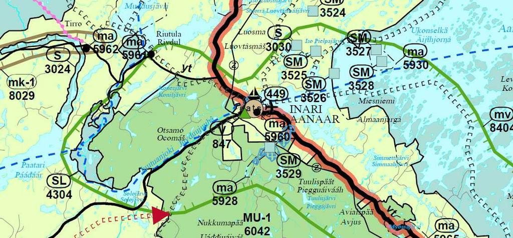 3.2 Suunnittelutilanne Vuonna 2015 hyväksytyssä Inarin kirkonkylän asemakaavassa Kittilän Ratsutien katualuetta levennettiin siten, että korttelissa 26 ja 27 olevat kadunpuoleiset tontit pienenivät.