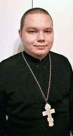 Laulettiin yhdessä, herkistyttiin kuuntelemaan ja puheenporinaa riitti. Aina tavataan tuttuja vuosien takaa ja muistelemista riittää. Arpajaisjännitystäkin järjesteltiin.