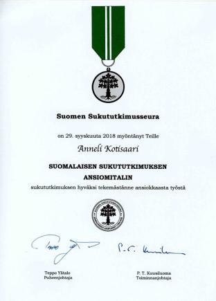 työstä. Anneli tekee seurallemme ainutlaatuista tutkimustyötä sekä ylläpitää Pielisjärven Ignatiusten sukutietokantaa. Sukuseuramme onnittelee lämpimästi ansiomitalista.