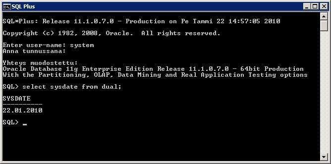 Oracle SQL*Plus SQL*Plus on klassinen Oracle-tietokantojen käyttöliittymä, jolla voidaan suorittaa SQLkomentoja SQL*Plus:n