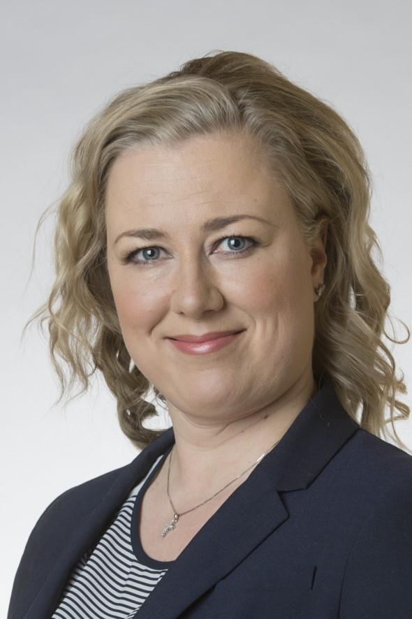 SDP:n kannatus ehdokkaiden iän mukaan eduskuntavaaleissa 2007, 2011 ja 2015 25% 20% 15% Jutta Urpilainen (s.