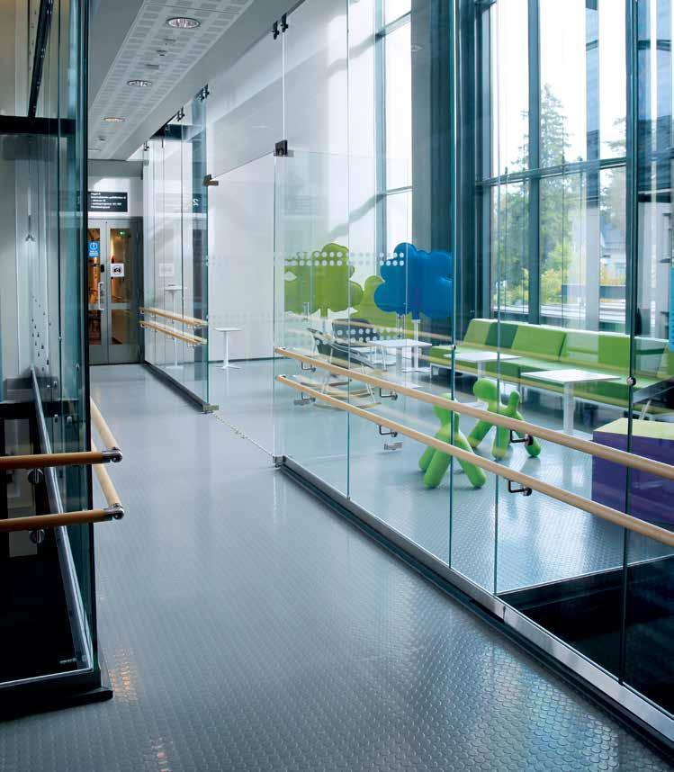 OPERABLE ACOUSTIC GLASSWALL PARTITIONS FROM SCANMIKAEL Malmin