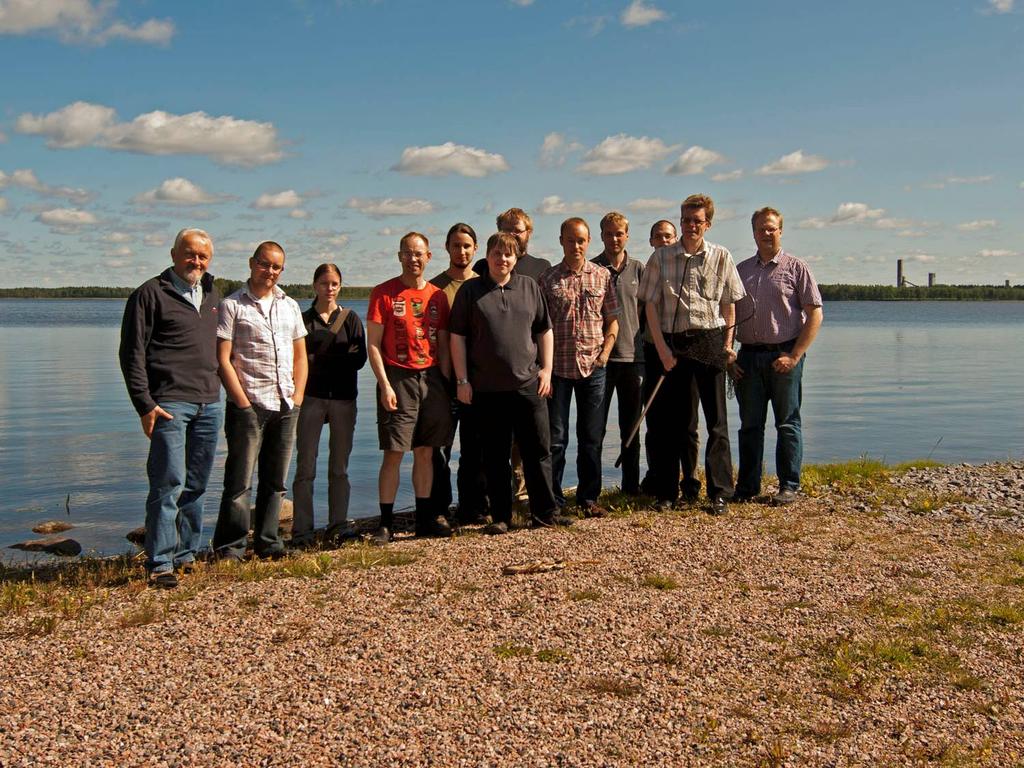 Kollaboraatio (kesä 2010) T. Enqvist, J. Joutsenvaara, J. Karjalainen, P. Kuusiniemi, T. Monto, T. Räihä, J. Sarkamo Univ. of Oulu, Finland T. Kalliokoski, K. Loo, M. Slupecki, W.H. Trzaska, A.