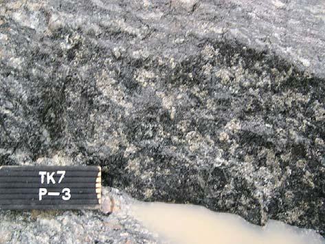 However, some fractures show signs, which may indicate a faulting component (Fig. 2.