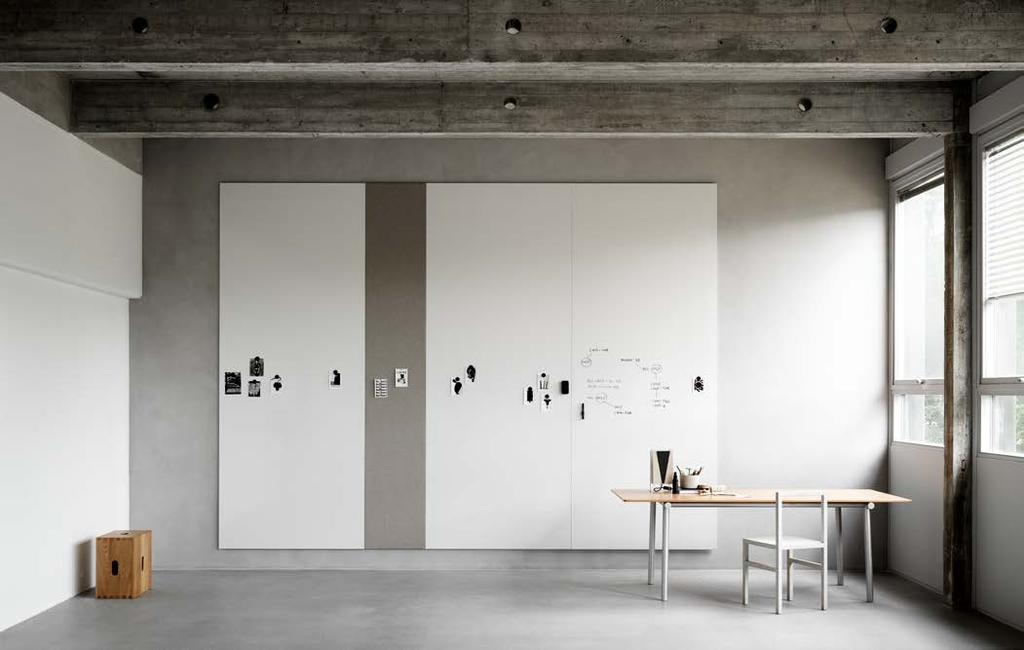 Kirjoitustaulut - teräsemalipinta Kirjoitustaulut - teräsemalipinta Air Spaces whiteboard Air Textile Air Spaces kirjoitustaulu muodostetaan liittämällä Air tauluja vierekkäin, jolloin tilaan saadaan