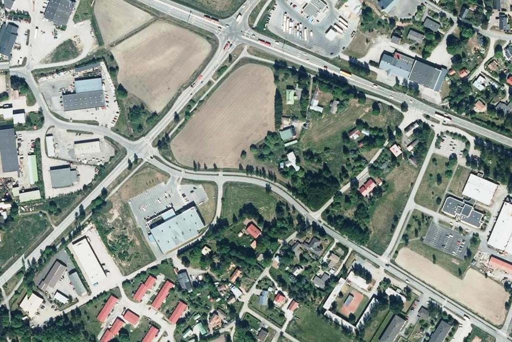 Asemakaavan muutos koskee korttelin 5021 tonttia 1, kortteleita 5022 ja 5023, virkistysaluetta, sekä kaavarajauksen sisään jääviä