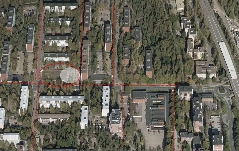Siksi peruskorjauksen lähtökohtana on liimapuurakenteiden, julkisivun dominoelementtimukaelmien, värimaailman sekä betonilaattojen ja kaiteiden muodostaman kokonaisuuden