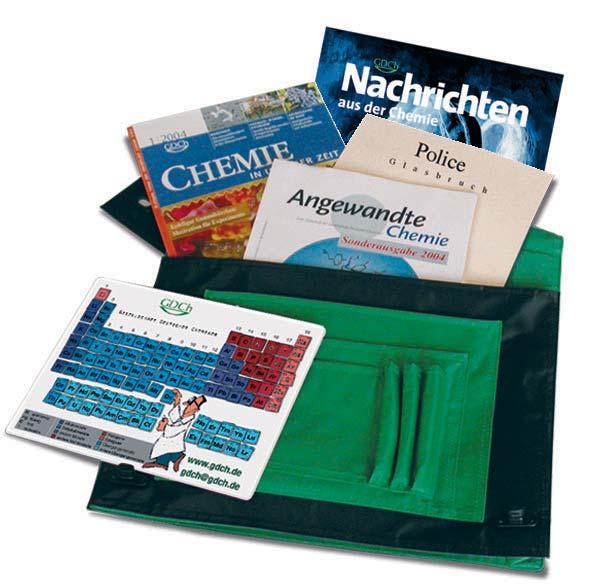 Seit April 2004 erhielt jedes neue studentische Mitglied als Begrüßungsgeschenk den GDCh-Starter-Kit mit den Nachrichten aus der Chemie, dem Angewandte Chemie- Special mit den besten Aufsätzen aus