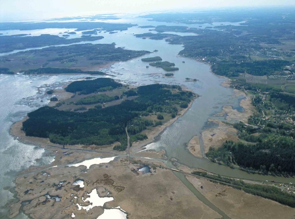 10. Luonnonsuojelualueet Porvoonjoen valuma-aluuelta löytyy useita Natura 2000 -alueita ja luonnonsuojelualueita.