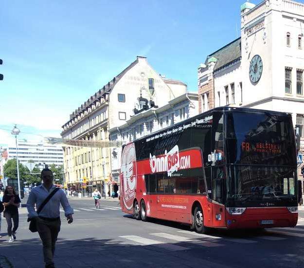 F11 Reitin liikennöi Tilausliikenne Pihlavamäki ja Atro Vuolle Reitin liik F11 Tampere - Pori - Rauma Voimassa liik F12 Tamper Liikennöintipäivät L P, S P-S P, S Operation days Saturday Fri, Sun