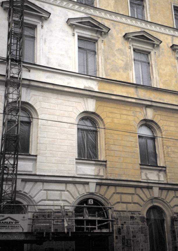 f3 julkisivu kalkkimaali MUSEOVIRASTO korjauskortisto Sisällysluettelo Kalkkimaalin käytön historiaa... 2 Rappausalustan ominaisuudet... 3 Maalausalustan puhdistus... 4 Kalkkimaalin valmistus.