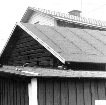 ..3 Korjaustyön periaate...4 Työohjeet...4 Työn valmistelu...4 Huopakaton paikkaus...4 Huopakaton pintakäsittely...5 Uuden pintahuovan asennus...5 Katteen purkaminen.