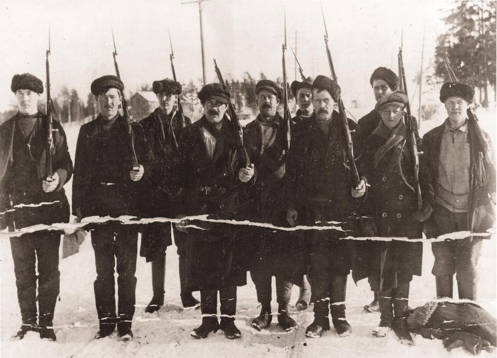 Albergan punakaarti Helmikuun vallankumouksessa sortui järjestysvalta Palkaton ja aseistamaton miliisi huhtikuussa 1917 Albergan