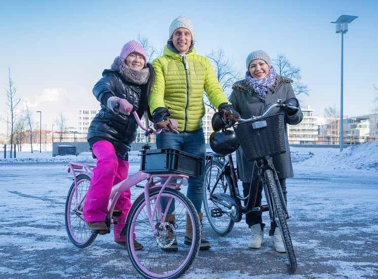 Teksti: Federico Ferrara Maahanmuuttajat pyörille Suomalaisille pyöräily on niin itsestäänselvää, että on vaikea kuvitella meidänkin maassamme olevan ihmisiä, jotka syystä tai toisesta eivät ole