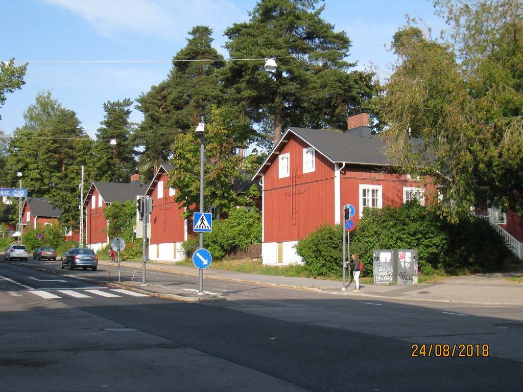 ASUINTALON PELASTUSSUUNNITELMA Kaupunki: Tampere Kiinteistön / taloyhtiön nimi: TVA Peurankallionkatu 11 Laatimispäivämäärä: 8/2018 Pelastussuunnitelma on vahvistettu pvm ja allekirjoitus: