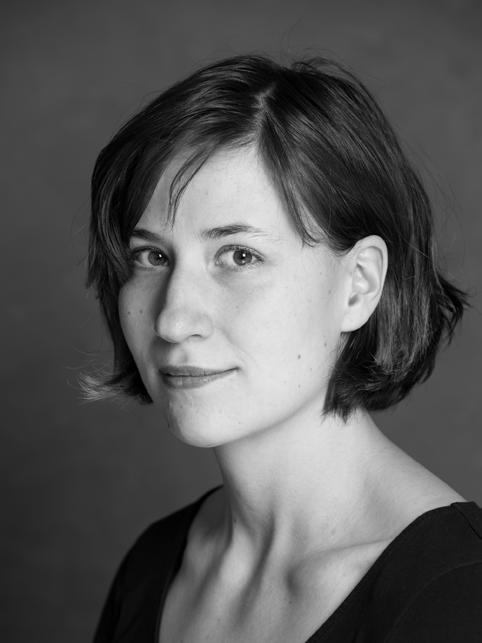 Anna Kankila Anna Kankila on rohkea ja intohimoinen näyttelijä. Hänen hymynsä tarttuu. Näyttelemisessä Kankilaa kiehtovat erityisesti tuntematon, herkkyys ja empatia.
