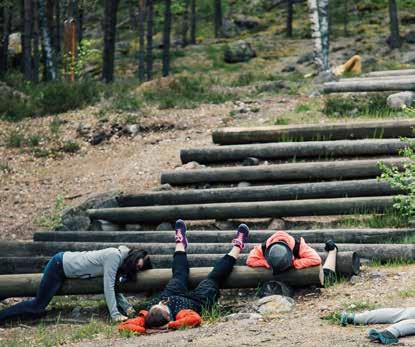 AIKATAULU 0.00 Paneelin avaus 0.05 Konfliktinratkaisun avaimia 0.0 Tuubista Snäppiin, miten verkossa ratkaistaan riitoja tai kiusaamista? Voiko verkossa rakentaa rauhaa?
