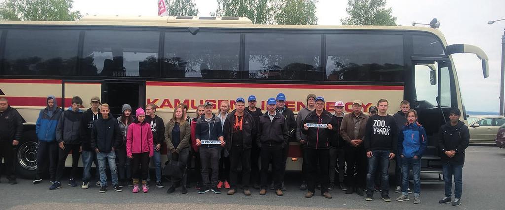 ammattiopisto 1 2 1 9 4 1 2 20 Nivalan ammattiopisto 11 2 5 3 25 12 4 6 68 Oulaisten ammattiopisto 1 1 2 9 4 23 40 Piippolan ammatti ja kulttuuriopisto 2 1 1 3 5 8 6 10 36 Ylivieskan ammattiopisto 1