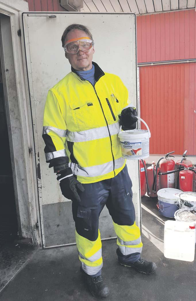 YMPÄRISTÖ Jätehuolto ja -neuvonta Nurmijärven kunnan alueella järjestetyn jätehuollon hoitaa tekniseen keskukseen kuuluva jätehuollon yksikkö. Se huolehtii mm.