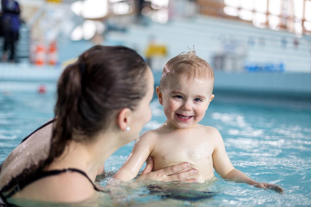 2. Uimataidon edistäminen elämänkulussa Vesi on elementti, josta jokaisen, vauvasta vaariin, on mahdollista nauttia.